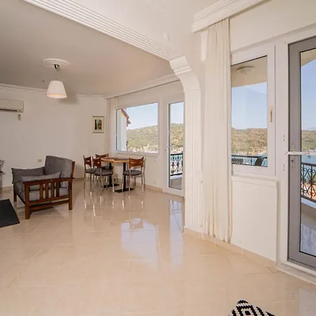 Colorful With Fantastic Sea View Near Sea In Appartamento Fethiye